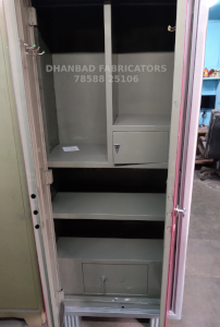 24 GAUGE WARDROBE ALMIRAH CUSTOMIZED