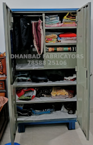 44 INCH MAHARAJA ALMIRAH INSIDE