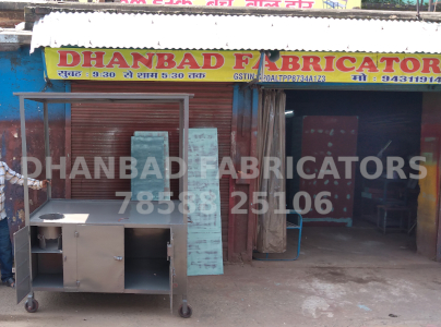 MOMOS FOOD CART