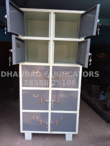 STORAGE LOCKER UNIT OPEN